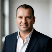 Photo of Cengiz KOVAÇ